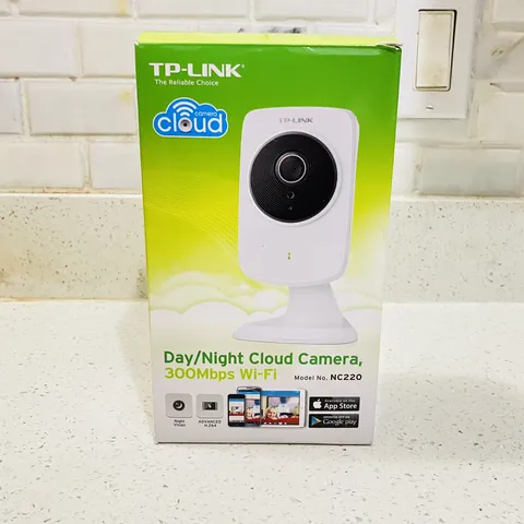 TP LINK NC220 HD Day Night WiFi Cloud Camera New