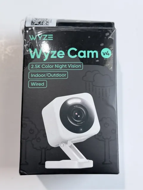 Wyze Cam v4 - 2.5K QHD Indoor/Outdoor WiFi Smart Security Camera