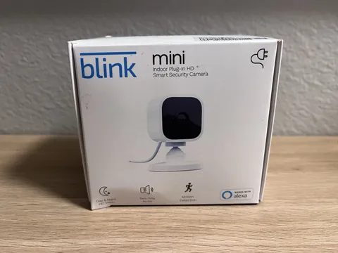 Blink Mini Indoor 1080p Wireless Security Camera - White