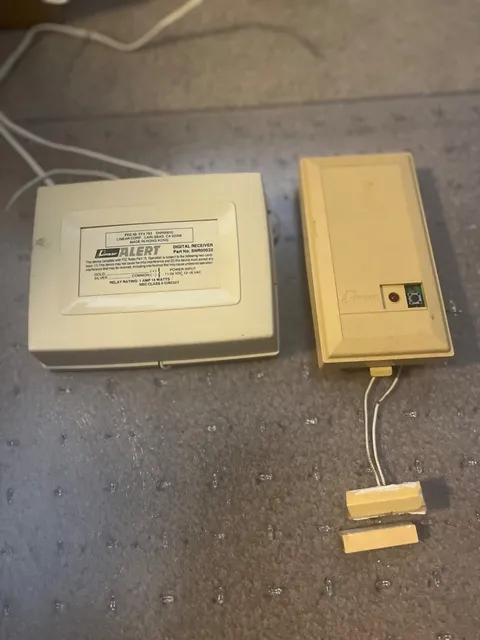 Linear Alert - Digital Receiver SNR00032 and Transmitter D-24A