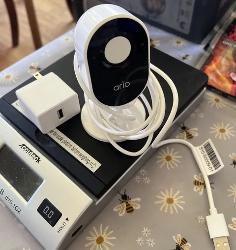 Indoor security camera Arlo Essential Gen 1 Wired 1080P HD USED