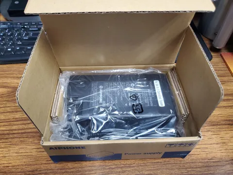 New AiPhone PS-2420UL PS-2420 DC 24 V 2A Power Supply Adapter