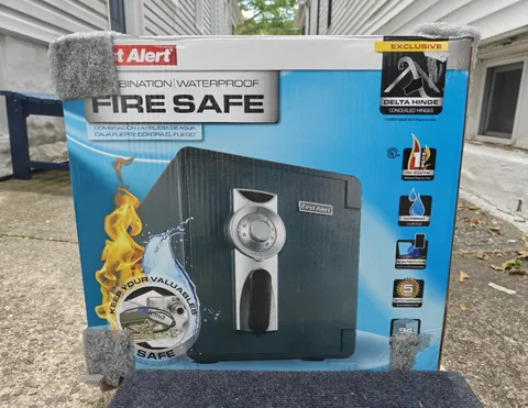 First Alert 2087F Waterproof Fire Safe Combo Lock 60 Min Medium Black Brand New