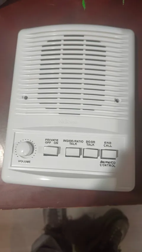 *NEW* NuTone ISA-449WH inside/patio face plate with electronic no speaker