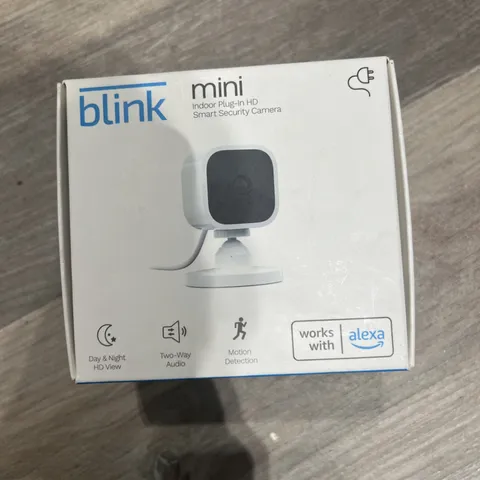 Blink Mini Indoor Plug-In Live HD Smart Security Camera (New in Box)
