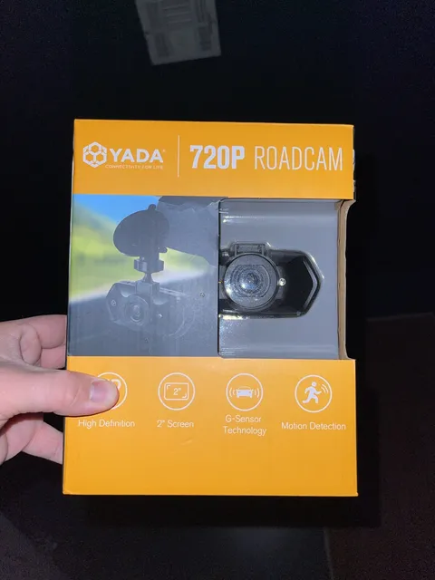 YADA 720P HD ROADCAM 120° WIDE ANGLE LENS G-SENSOR 4GB SD CARD - BRAND NEW!