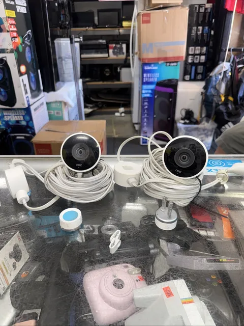 2 Google Nest Outdoor Security Camera's, NC2100ES