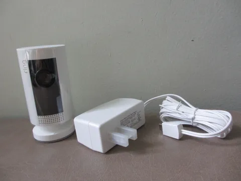Ring Indoor Cam (1st Gen) Plug-In HD Security Camera 5UM4E5 - Brand new