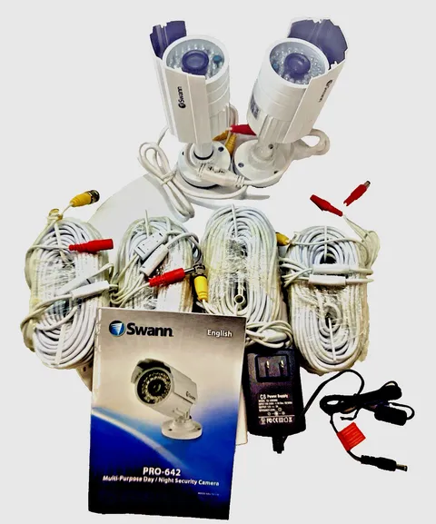 Swann SWPRO-642CAM 2-Camera Wired Security Kit 700TVL BNC Cables & Power Adapter