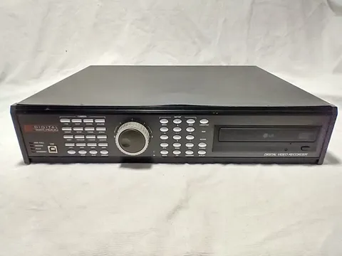 DIGITAL WATCHDOG  DIGITAL VIDEO RECORDER DVR DW-4ZA-PRO-120 Read Description.