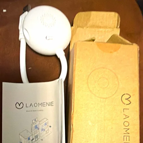 LAOMENIE HD Wi-Fi IP/Network Indoor Surveillance Camera White 1 Camera USB