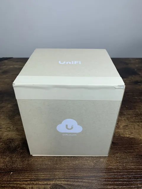 Ubiquiti Unifi AI Dome Camera - UVC-AI-Dome-W - NEW IN-BOX, 4K, POE Sealed White
