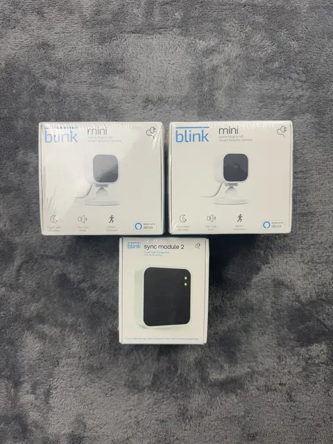 Blink Mini Indoor Security Camera 2 Pack + Sync Module 2 Alexa Two-Way Audio New