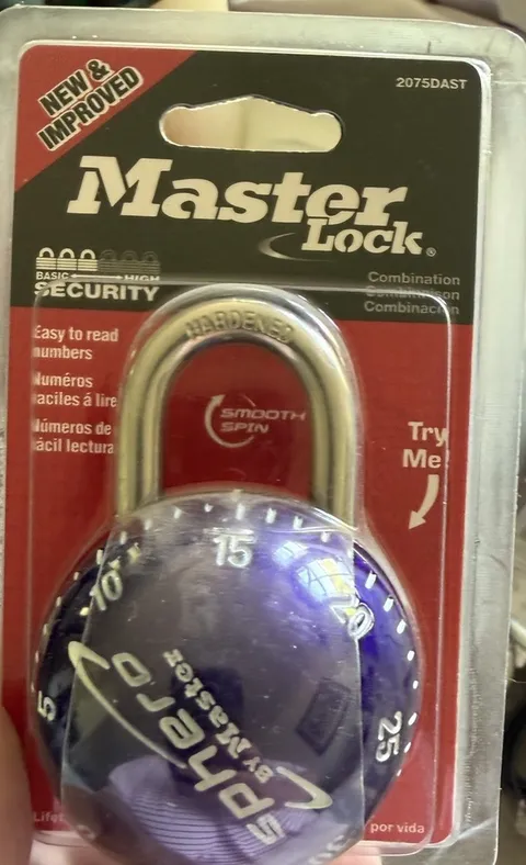 Sphero Master Lock 2075DAST combination padlock lock