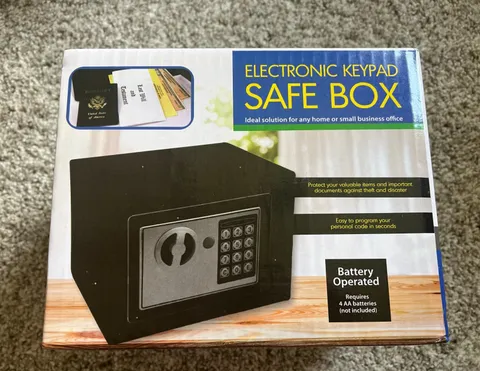 New in Box Kole Imports Electronic Keypad Safe Box (Battery Operated)