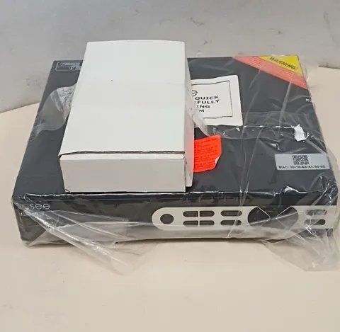 Q-See QT5716-8G9-1 16 Channel   DVR CCTV  8 Cameras