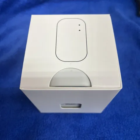 Blink outdoor 4 module hub only no camera's 2025  Model NEW IN BOX