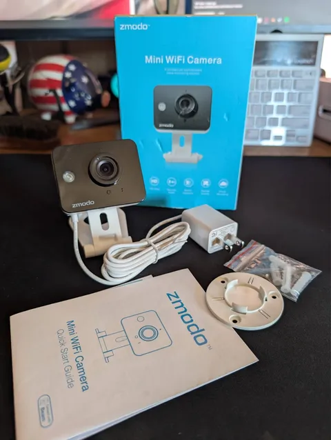 Zmodo ZH-IXY1D Mini WiFi Camera HD Home Security Baby Pet Monitor