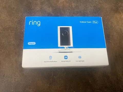 Ring Indoor Cam Plus Retinal Vision 2K Low Light Sight W/ Motion Detection NEW