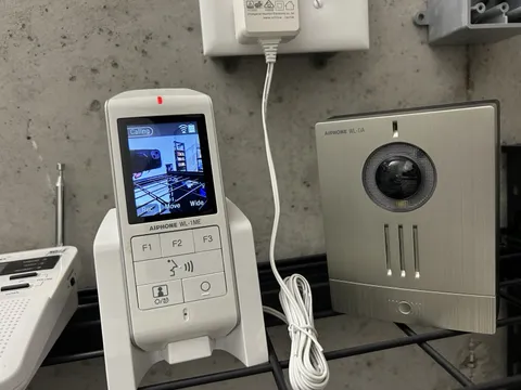 Aiphone WL-1ME Wi-Fi Wireless Video Intercom w/ Monitor, WL-DA Door Station