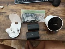 Simplisafe Outdoor Camera (CMOB1) with third party mount + 2 x batteries