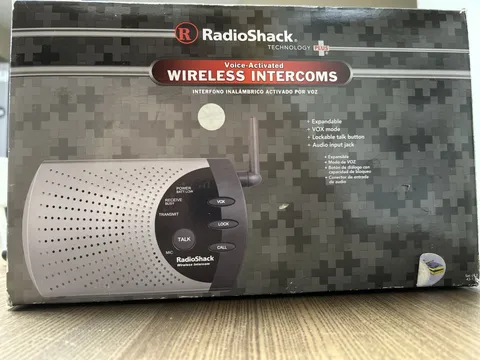 Radio Shack 43-124 900MHz Wireless Intercom System with Adapters 2 Units WORKS