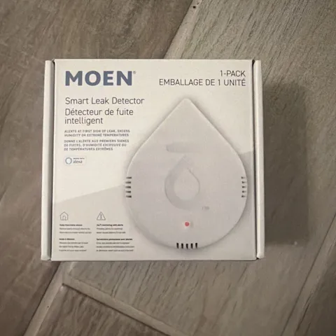NEW Open Box Moen Flo Smart Leak Detector 920-004 WiFi Water Sensor Alexa 1 Pack