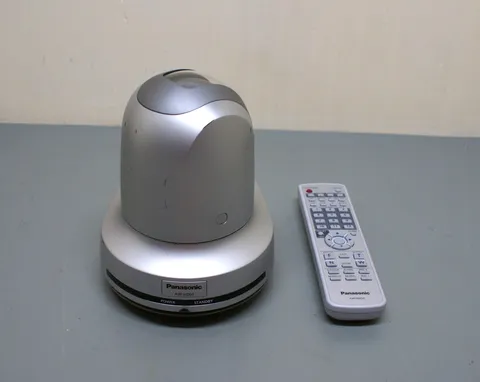 Panasonic AW-HE60 Full HD Pan Tilt Zoom Camera w/Remote  2D