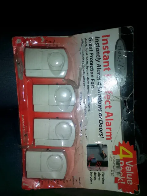 FIRST ALERT Instant Alarms Set Of 4 Window and Door Security Alarms New 