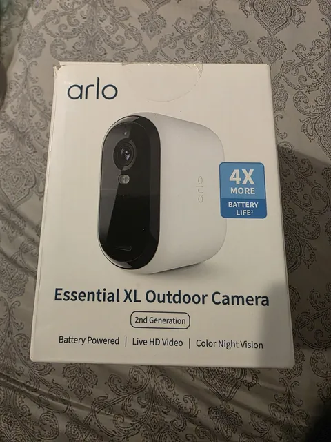 Arlo Essential XL Outdoor HD Camera 2nd Gen 4X Battery Life VMC2052-1WMNAS 