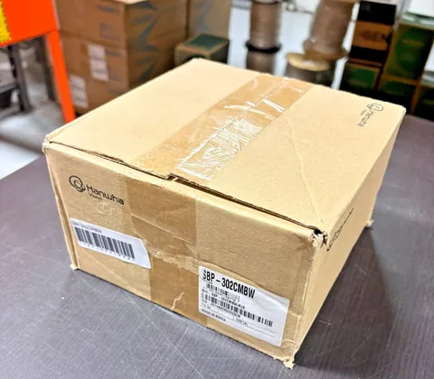 HANWHA - BACK BOX PENDANT MOUNT - SBP-302CMBW