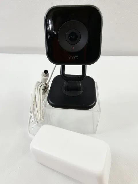 Vivint VS-IDC350-GRY Indoor Camera Gen 2  Untested - Parts Or Repair