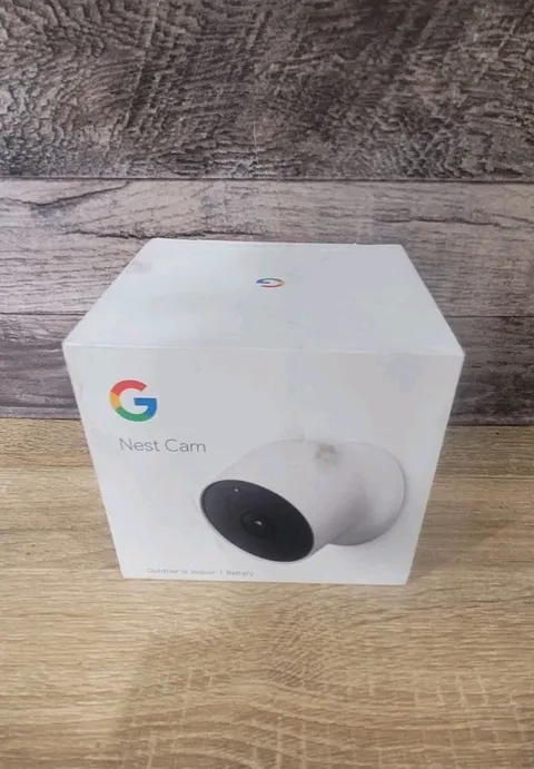 FACTORY SEALED-Google Nest Cam Outdoor or Indoor Battery-Powered G3AL9