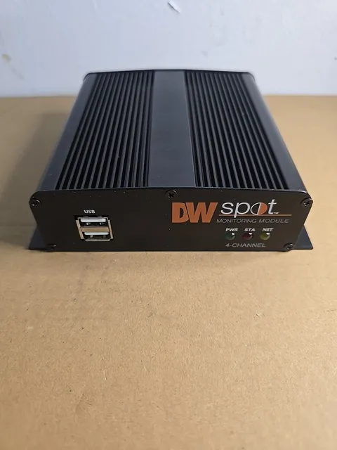 Digital Watchdog (DW-HDSPOTMOD) Live Monitoring of 4 Cameras Simultaneously