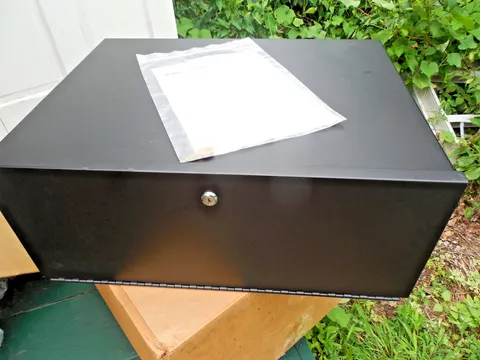 Black Box 4u/6U DVR Lockbox REDUCED