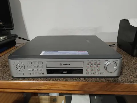 Bosch 16l-032a Divar Surveillance Recorder