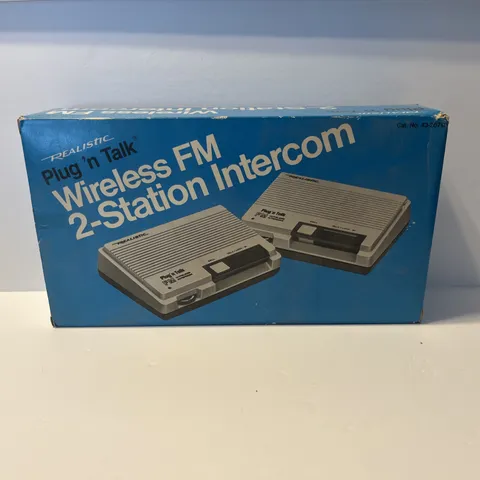 Vintage Realistic Plug N Talk FM Wireless Intercom Set In Original Box *Working*
