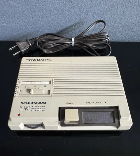 VTG Realistic SELECTaCOM FM 3 Channel Wireless Intercom 43-218 Tested