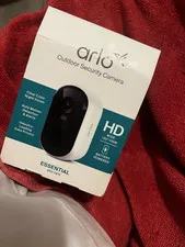 Arlo Essential 3rd Gen 1080p Wireless Wi-Fi Battery Cam Color Night Vision