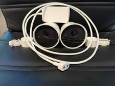 Philips Hue Battery Indoor/Outdoor Wireless Security Camera 2PK - White | USED