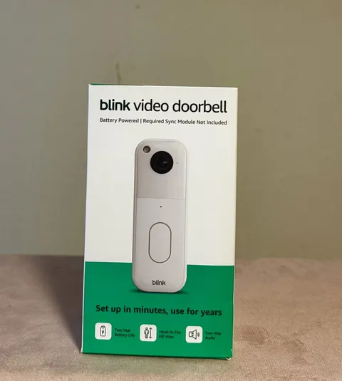Blink Video Doorbell Battery Powered, Head-to-Toe HD View White two year battery