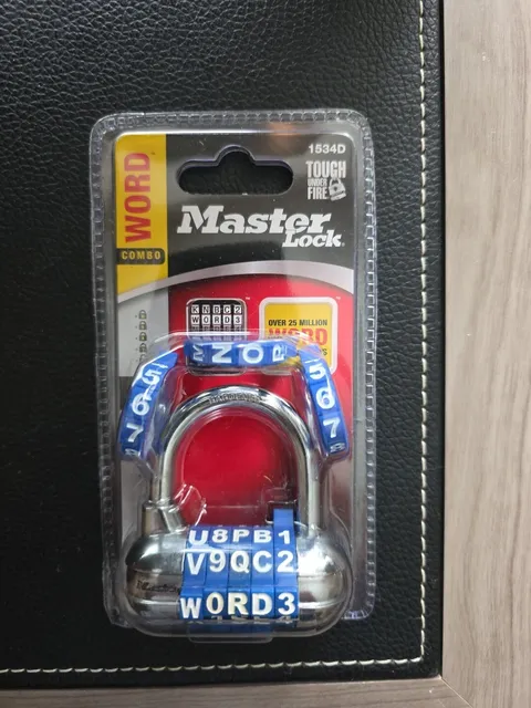Master Lock Password Plus Letters And Numbers 1534D BLUE