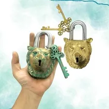 Brass Lion Padlock Handmade – Antique Style Security Lock with Keys for Luggage.