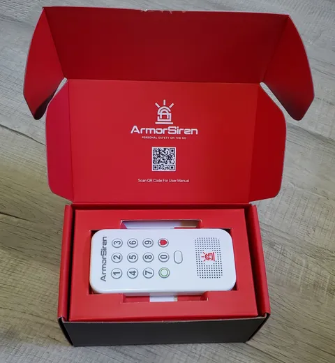 ArmorSiren Portable Personal Security & Alarm with 120dB Siren Motion Detection