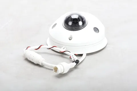 Luma LUM-310-DOM-IP-WH Dome IP Outdoor Camera (White) With Mount