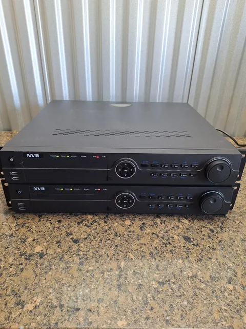 2 NVR 16 Security Camera Systems With  4TB Hard Drive Powers On And Lights Up