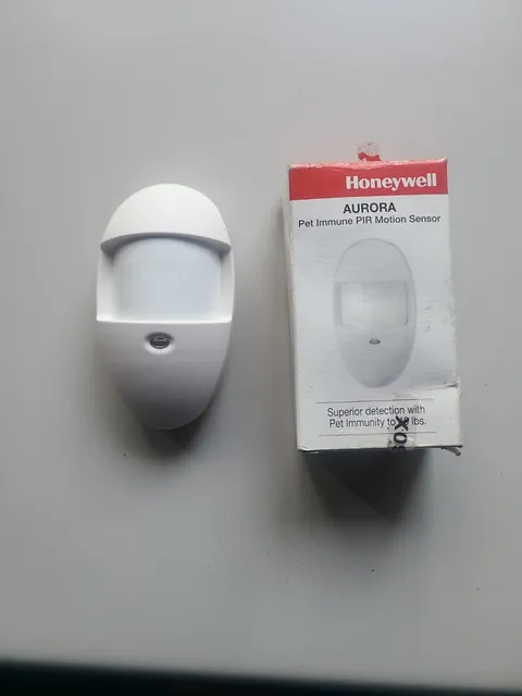 HONEYWELL Aurora Pet Immune PIR Motion Sensor 35'x45' Coverage New Sealed! ⭐️