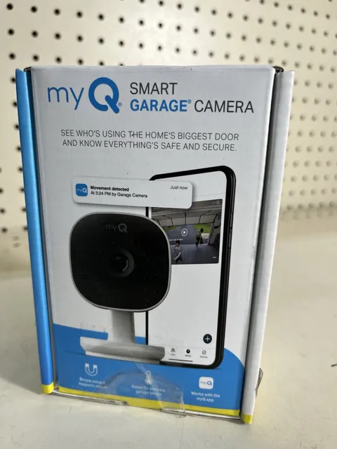 myQ Smart Indoor Garage Security Camera – 1080p HD Video, Night Vision, Motion 