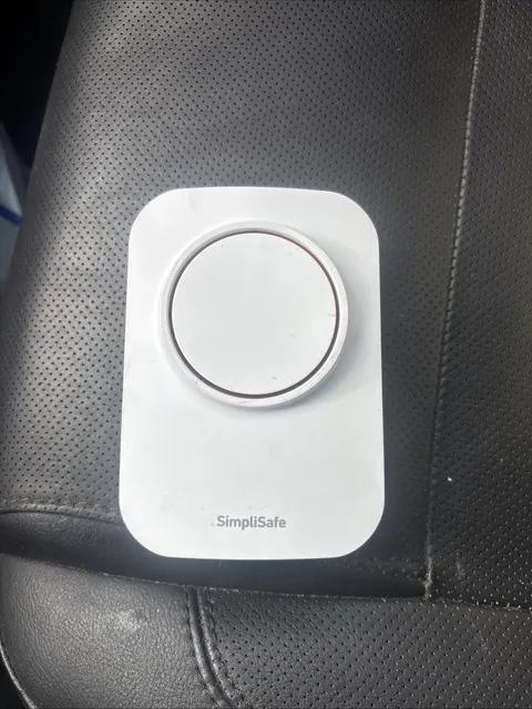 SimpliSafe Extra Siren 105dB Security System SSWS3
