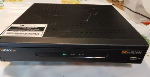 DIGITAL WATCHDOG VMAX A1 DW-VAONE8 Digital Video Recorder 8-Channel Console 1TB